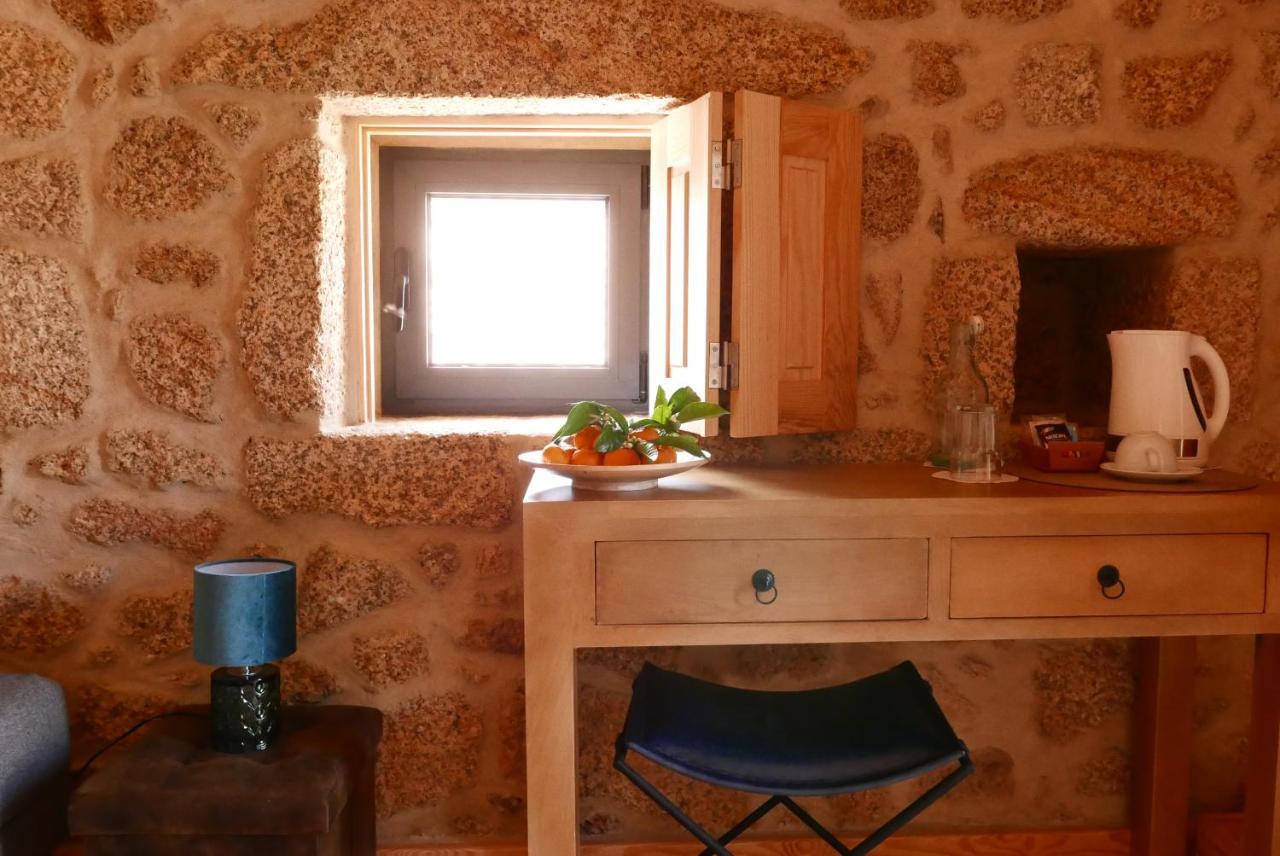 Quinta De Sao Pedro De Vir-A-Corca Em Monsanto Bed and Breakfast Eksteriør billede